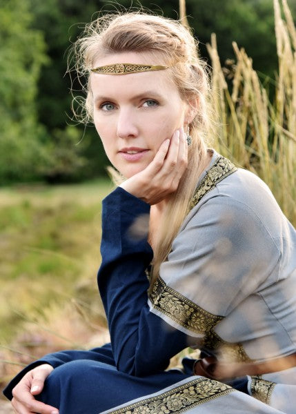 Päällysmekko, Eleanor