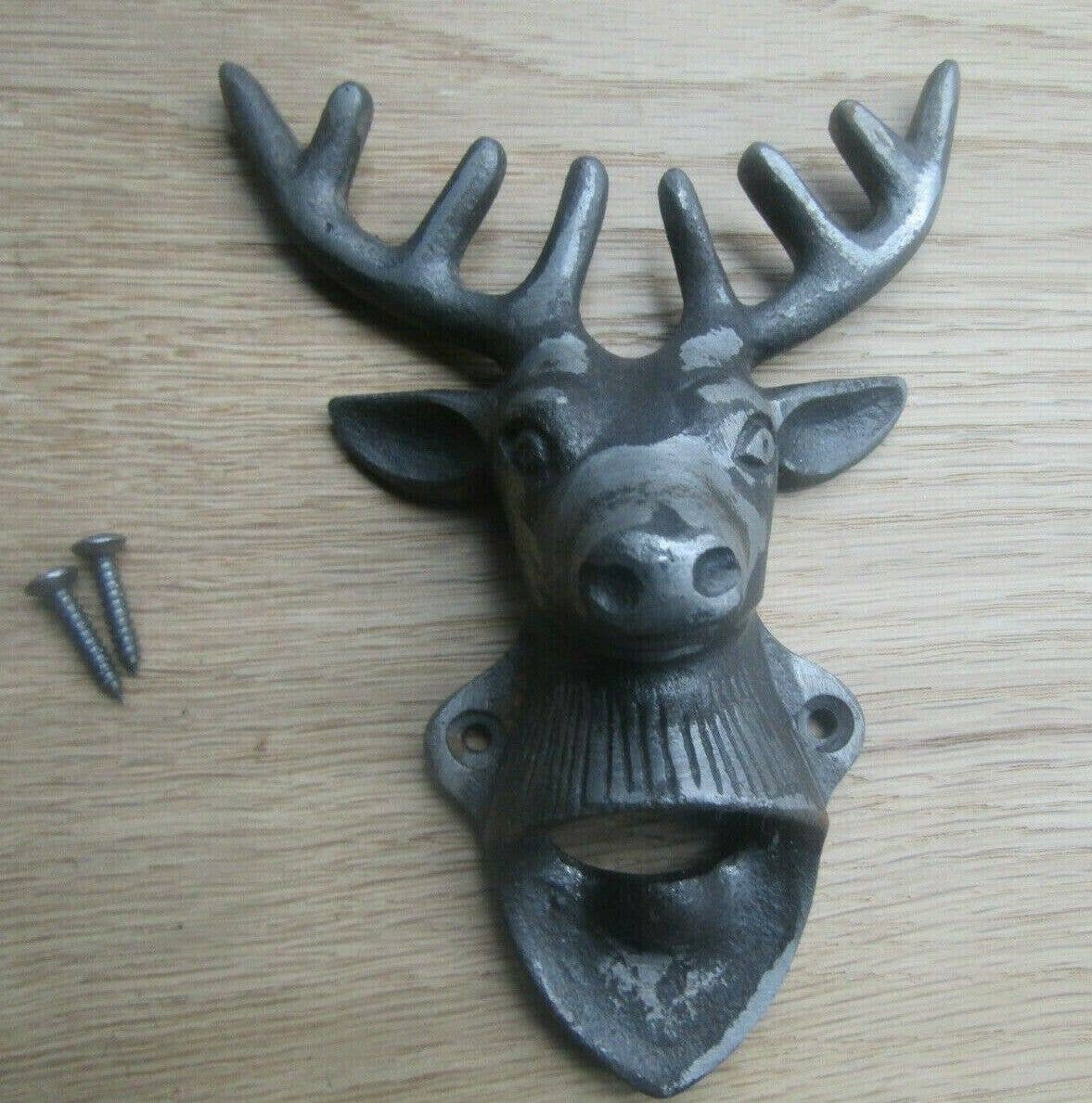 Peuranpää seinäänkiinnitettävä pullonavaaja